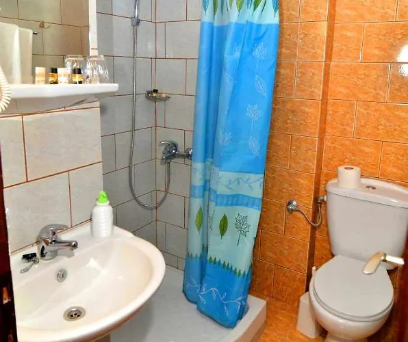 Отель Triada 2*